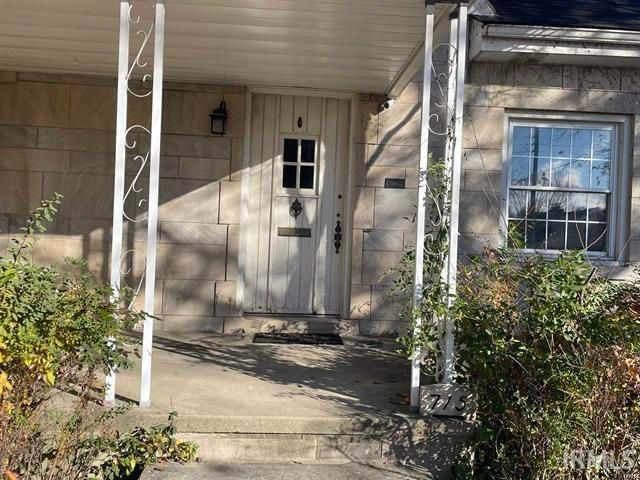 715 S Henderson Street, Bloomington, IN 47401