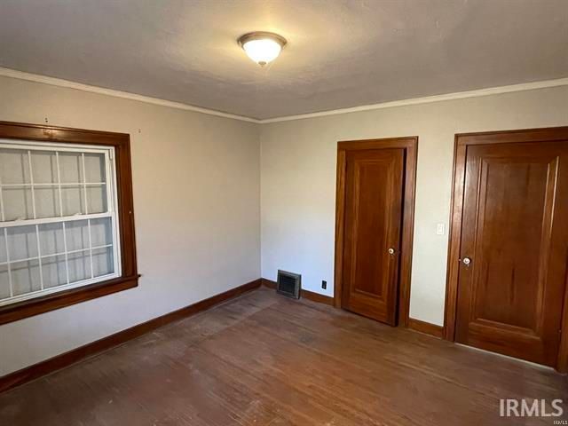 715 S Henderson Street, Bloomington, IN 47401