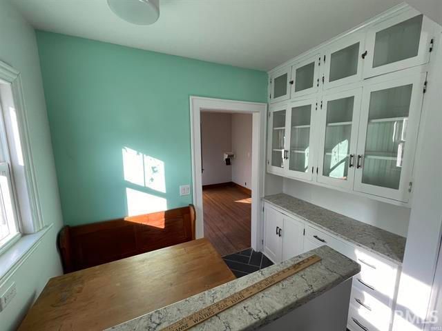 715 S Henderson Street, Bloomington, IN 47401