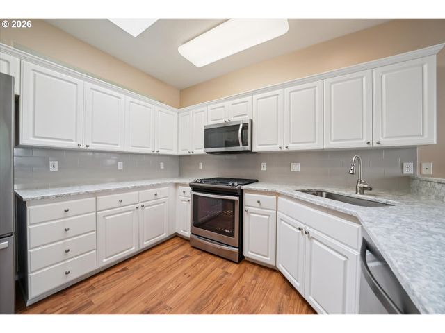 7723 Sw EMERY Cir, Wilsonville, OR 97070
