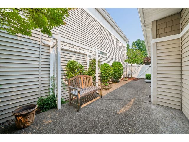 7723 Sw EMERY Cir, Wilsonville, OR 97070