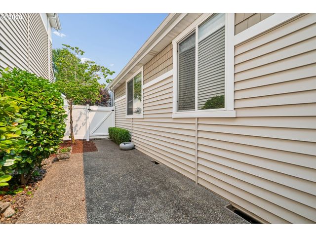7723 Sw EMERY Cir, Wilsonville, OR 97070