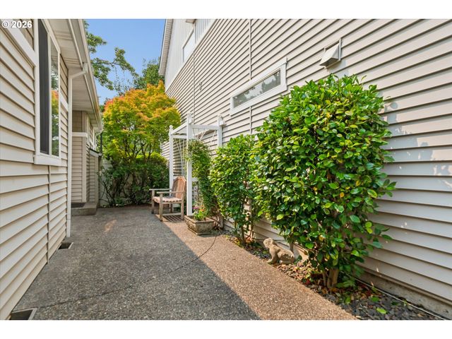 7723 Sw EMERY Cir, Wilsonville, OR 97070