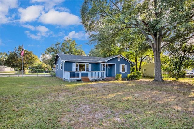 5301 Walnut Drive, Fayetteville, NC 28304