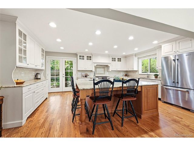 3056 E Hinsdale Ave, Centennial, CO 80122