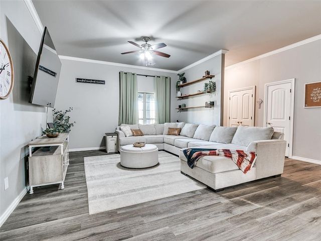 4500 Hillside Lane, Edmond, OK 73025