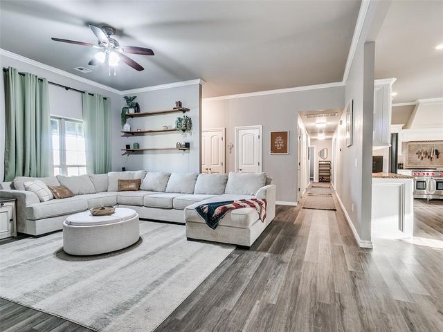 4500 Hillside Lane, Edmond, OK 73025