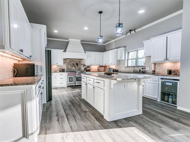 4500 Hillside Lane, Edmond, OK 73025
