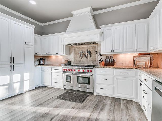 4500 Hillside Lane, Edmond, OK 73025