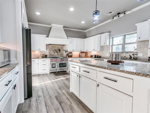 4500 Hillside Lane, Edmond, OK 73025