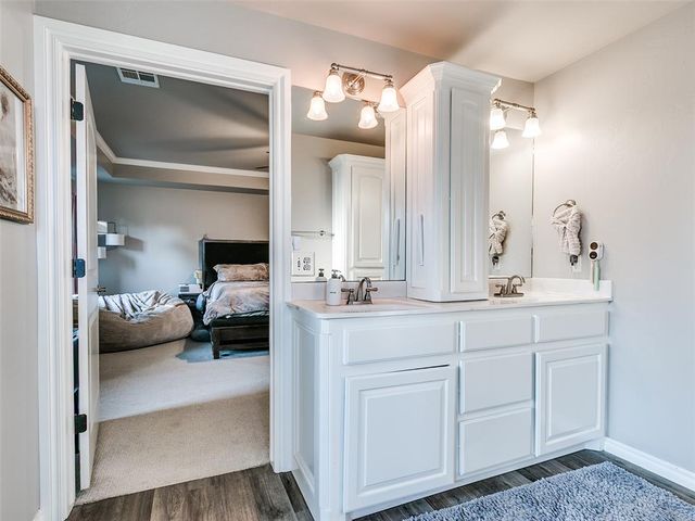 4500 Hillside Lane, Edmond, OK 73025