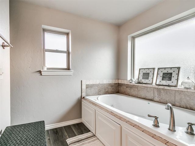 4500 Hillside Lane, Edmond, OK 73025