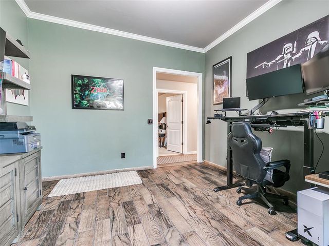 4500 Hillside Lane, Edmond, OK 73025