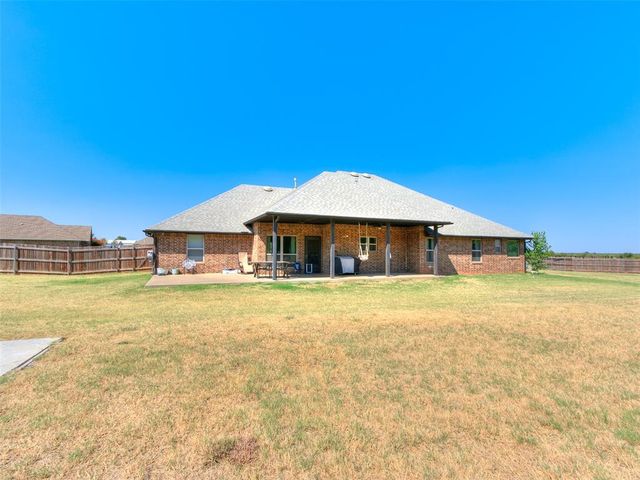 4500 Hillside Lane, Edmond, OK 73025