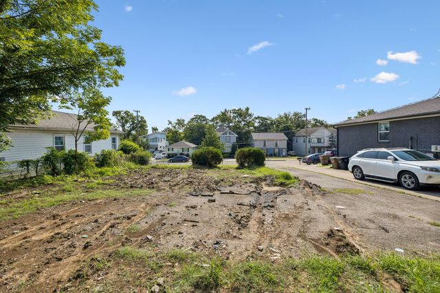 2162 Rock City St, Nashville, TN 37216