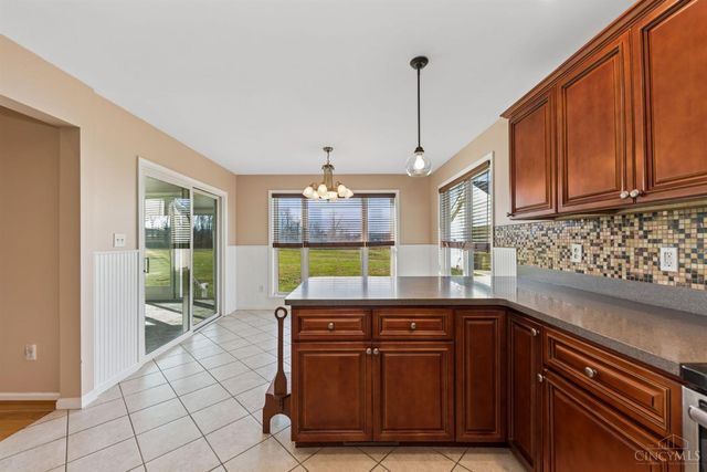3283 Macedonia Rd, Tate Twp, OH 45106