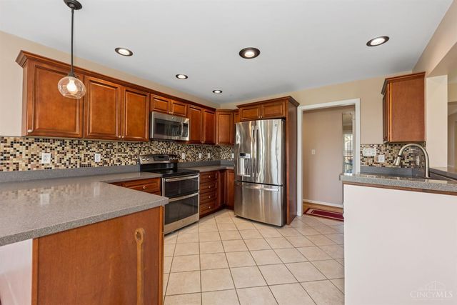 3283 Macedonia Rd, Tate Twp, OH 45106
