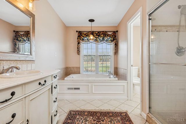 3283 Macedonia Rd, Tate Twp, OH 45106