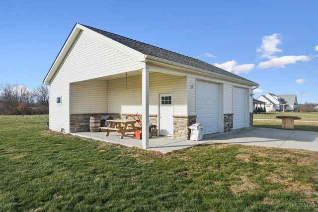 3283 Macedonia Rd, Tate Twp, OH 45106