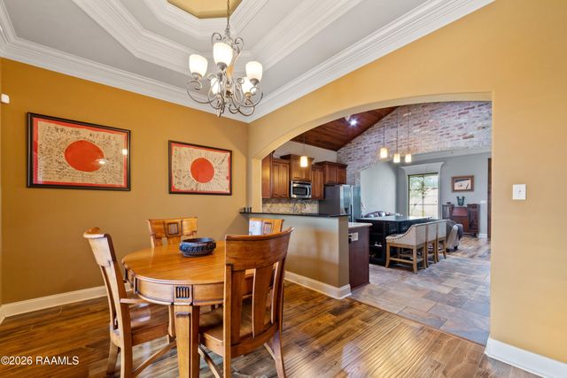 126 Heathwood Drive, Broussard, LA 70518