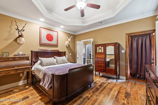 126 Heathwood Drive, Broussard, LA 70518