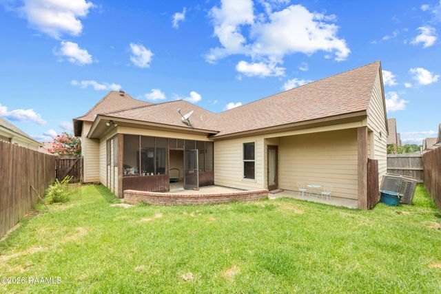 126 Heathwood Drive, Broussard, LA 70518