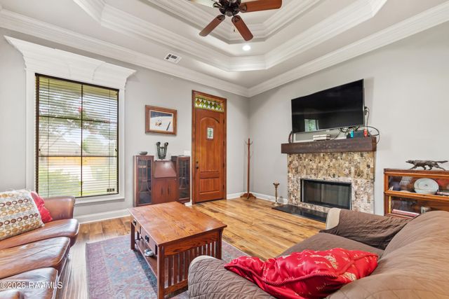 126 Heathwood Drive, Broussard, LA 70518