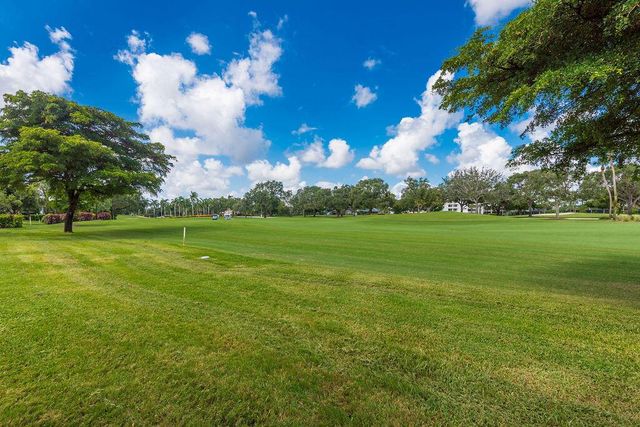 15941 LOCH KATRINE Trail 7003, Delray Beach, FL 33446