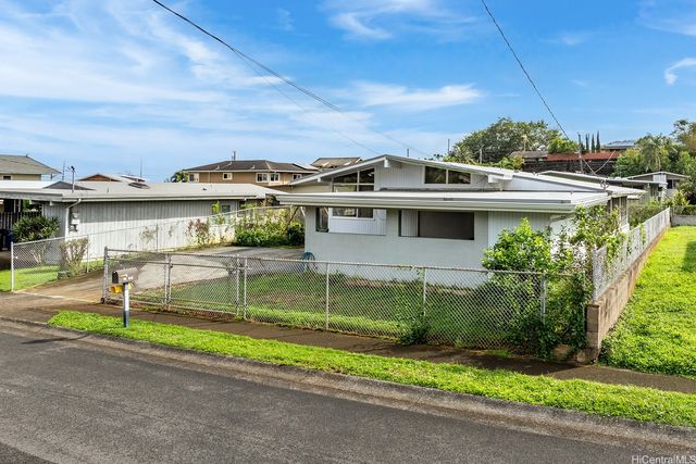 45-417 Kanaka Street, Kaneohe, HI 96744