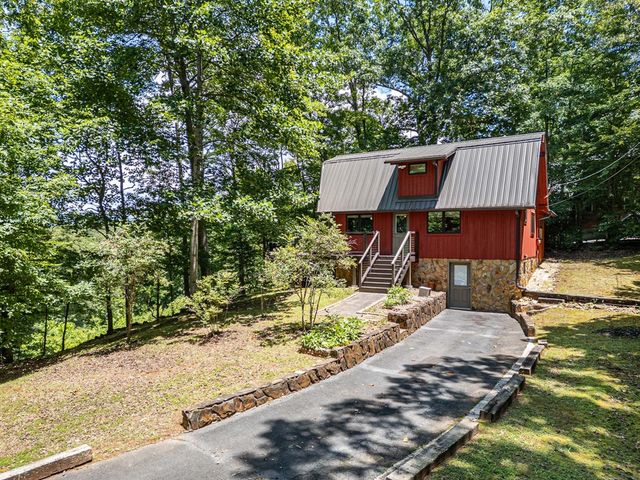 1110 Lonesome Pine Road, Murphy, NC 28906