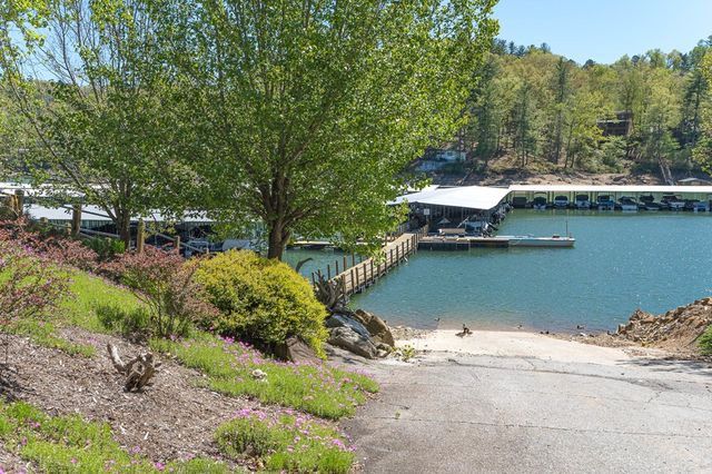 1110 Lonesome Pine Road, Murphy, NC 28906