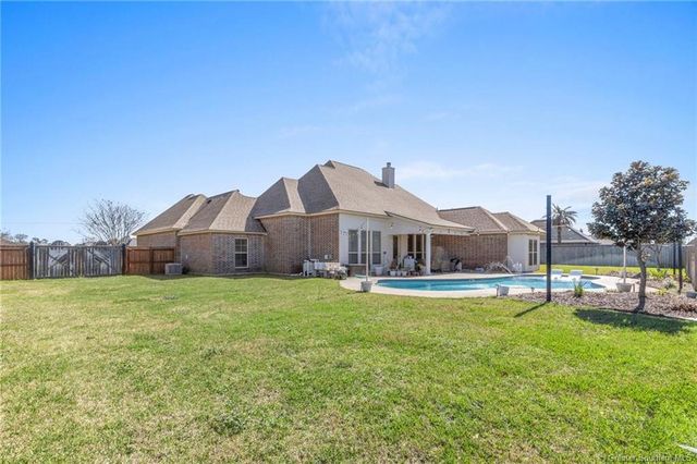 5122 W Worthington Drive, Lake Charles, LA 70605