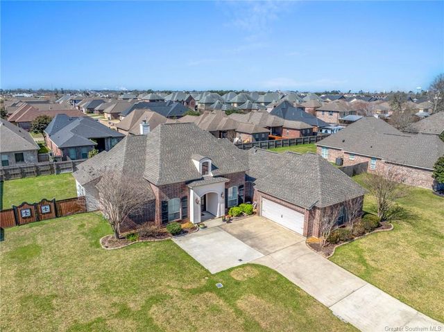 5122 W Worthington Drive, Lake Charles, LA 70605