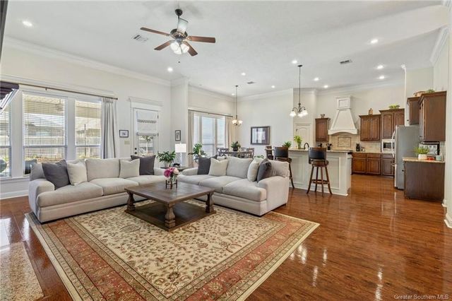 5122 W Worthington Drive, Lake Charles, LA 70605