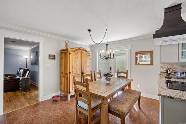 2075 Center Valley Road, Russellville, AR 72802