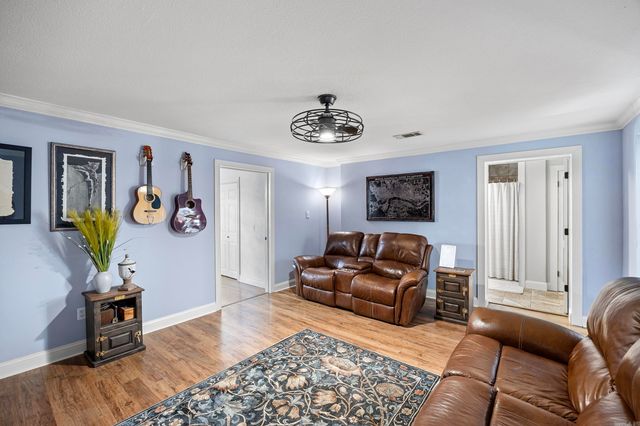 2075 Center Valley Road, Russellville, AR 72802