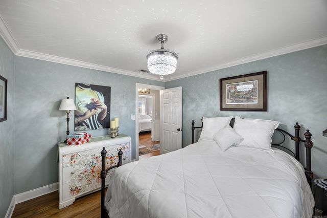 2075 Center Valley Road, Russellville, AR 72802