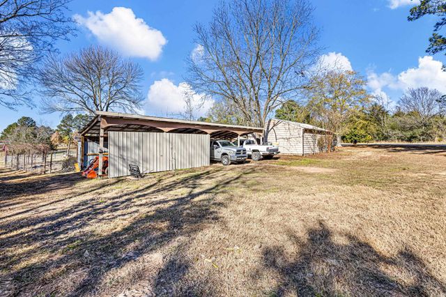 2075 Center Valley Road, Russellville, AR 72802