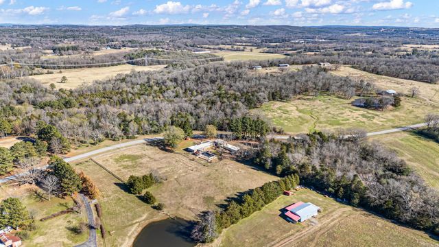2075 Center Valley Road, Russellville, AR 72802