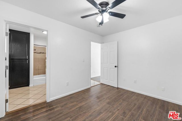 8110 S San Pedro Street, Los Angeles, CA 90003