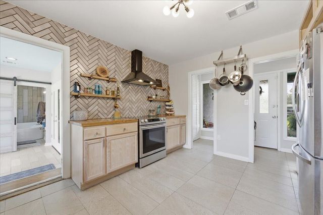 229 NW Theresa Court, Fort Walton Beach, FL 32548