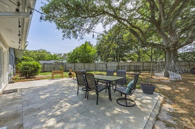 229 NW Theresa Court, Fort Walton Beach, FL 32548