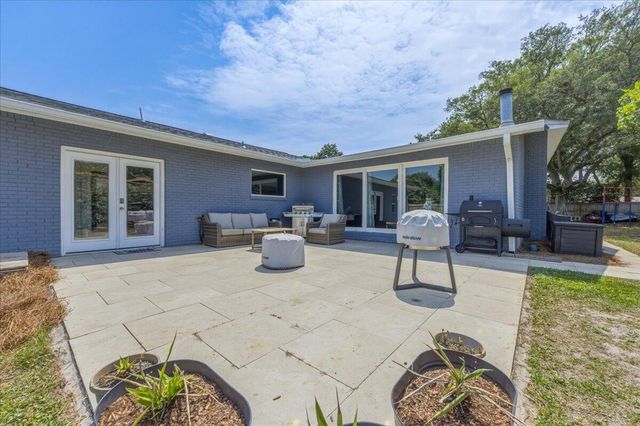 229 NW Theresa Court, Fort Walton Beach, FL 32548