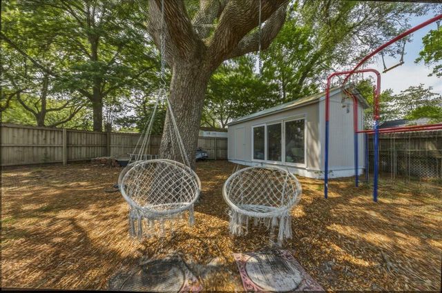 229 NW Theresa Court, Fort Walton Beach, FL 32548
