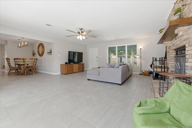 229 NW Theresa Court, Fort Walton Beach, FL 32548