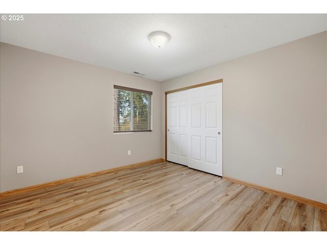 15061 Se ORIENT Dr, Boring, OR 97009