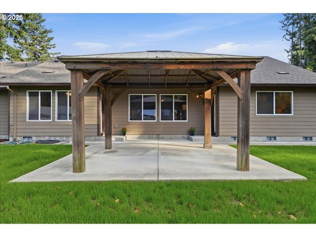 15061 Se ORIENT Dr, Boring, OR 97009