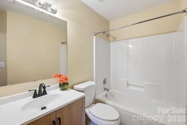 9021 Cedar Run Way, Charlotte, NC 28273