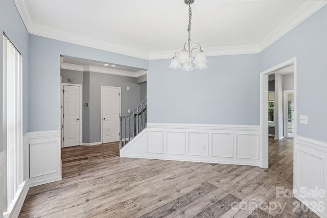 9021 Cedar Run Way, Charlotte, NC 28273