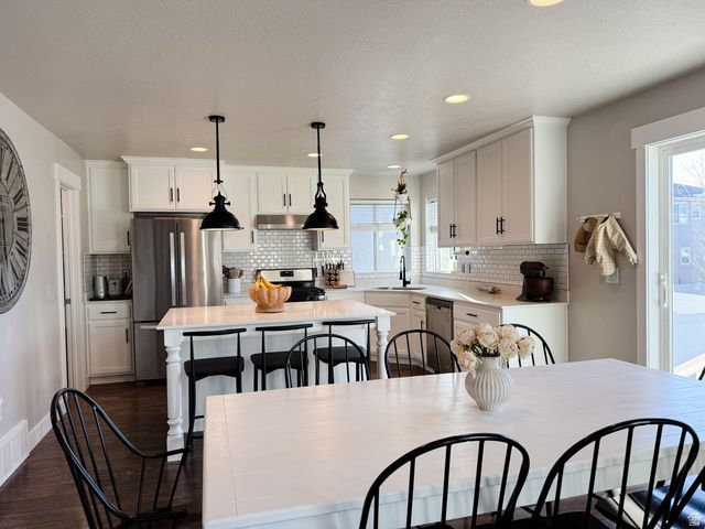 4916 W EIFFEL WAY, Riverton, UT 84096